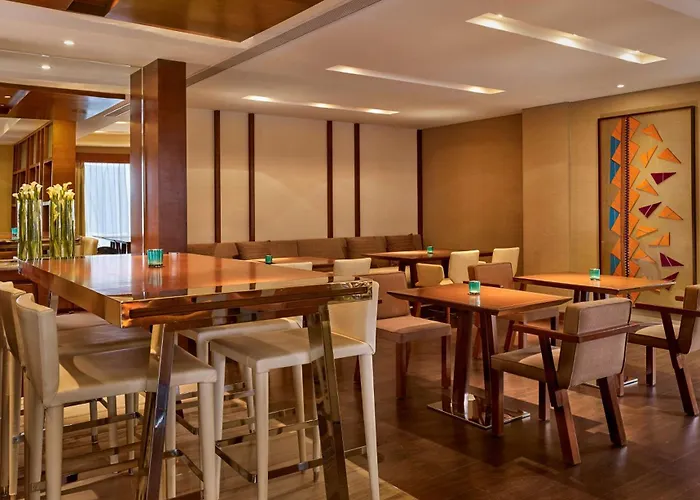 Hyatt Regency Chandigarh, Elante Mall