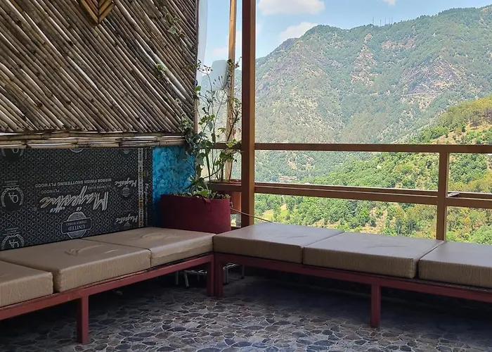 Pine Wood Cottage Jungle Resort